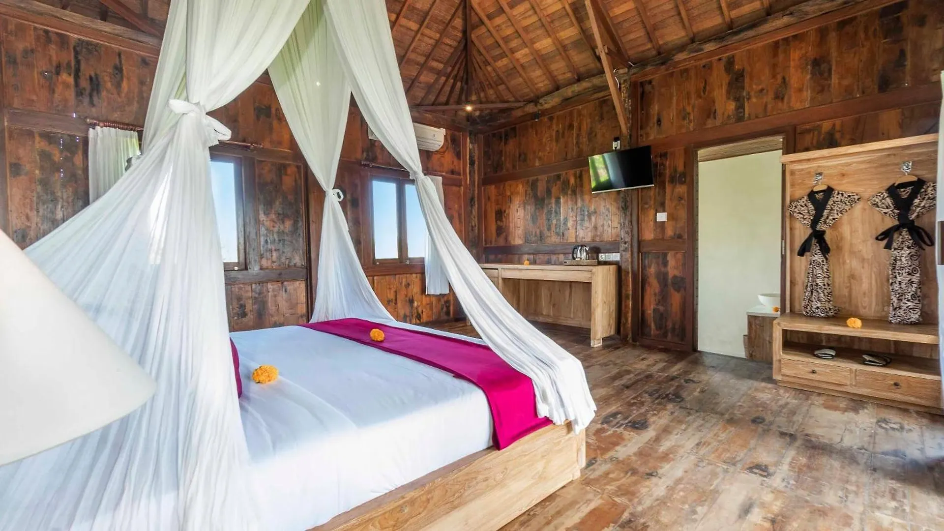 **** Hotel Belvilla Scenic Picturesque Near Monkey Forest Ubud Indonesia