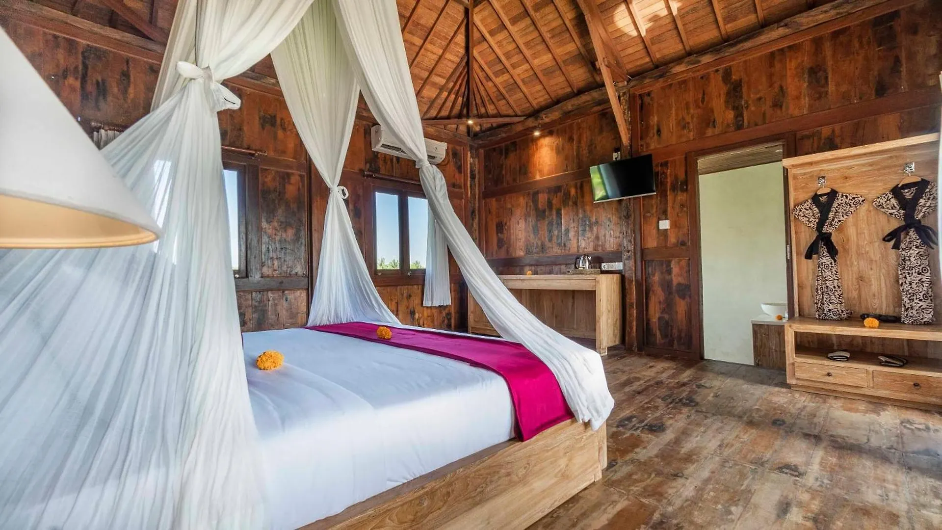 Hotel Belvilla Scenic Picturesque Near Monkey Forest Ubud