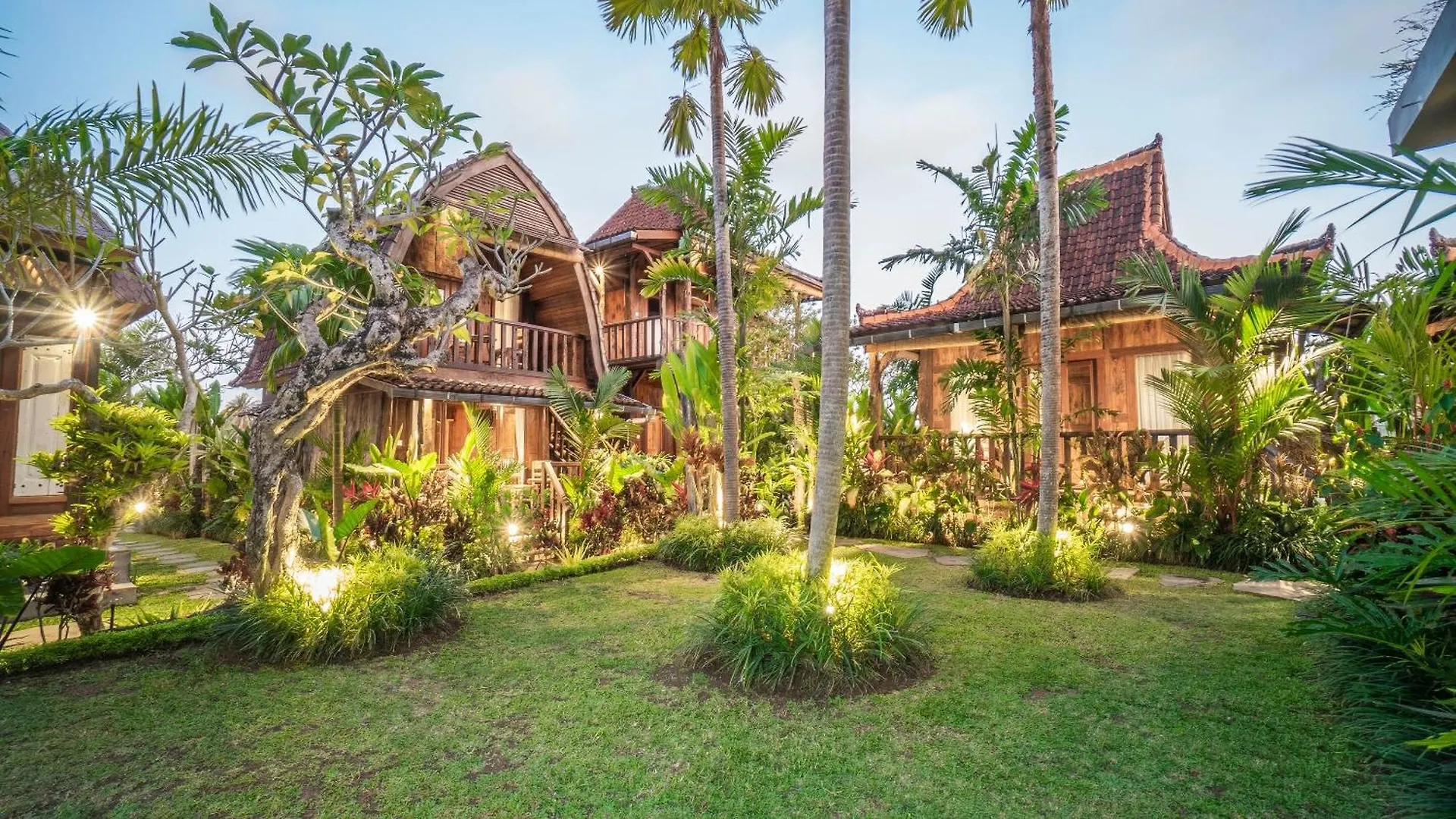 **** Hotel Belvilla Scenic Picturesque Near Monkey Forest Ubud Indonesia